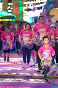 BIB: 18478, 16031
                            <button type="button" onclick="openModal(24682027)" class="btn btn-primary btn-sm float-right btn-popup" data-toggle="modal" data-target=".modal-high-quality">
                        <i class="fas fa-shopping-cart"></i> Add to Cart
                    </button>
                                            <button type="button" onclick="isThisMe(24682027, true)" class="btn btn-success btn-sm float-right btn-popup btn-isme hidden" data-toggle="tooltip" data-placement="bottom" title="นี่คือรูปของคุณใช่ไหม คลิกที่นี่เพื่อเอาเข้าอัลบั้ม">
                        <i class="fas fa-plus"></i> Add to album
                    </button>
                    <button type="button" onclick="isThisMe(24682027, false)" class="btn btn-warning btn-sm float-right btn-popup btn-isnotme hidden">
                        <i class="fas fa-ban"></i> Remove from album
                    </button>