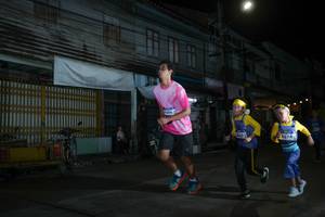 BIB: 4398, 3074
                            <button type="button" onclick="openModal(26217122)" class="btn btn-primary btn-sm float-right btn-popup" data-toggle="modal" data-target=".modal-high-quality">
                        <i class="fas fa-shopping-cart"></i> Add to Cart
                    </button>
                                            <button type="button" onclick="isThisMe(26217122, true)" class="btn btn-success btn-sm float-right btn-popup btn-isme hidden" data-toggle="tooltip" data-placement="bottom" title="นี่คือรูปของคุณใช่ไหม คลิกที่นี่เพื่อเอาเข้าอัลบั้ม">
                        <i class="fas fa-plus"></i> Add to album
                    </button>
                    <button type="button" onclick="isThisMe(26217122, false)" class="btn btn-warning btn-sm float-right btn-popup btn-isnotme hidden">
                        <i class="fas fa-ban"></i> Remove from album
                    </button>