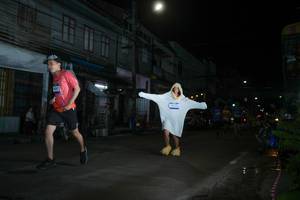 BIB: 
                            <button type="button" onclick="openModal(26216799)" class="btn btn-primary btn-sm float-right btn-popup" data-toggle="modal" data-target=".modal-high-quality">
                        <i class="fas fa-shopping-cart"></i> Add to Cart
                    </button>
                                            <button type="button" onclick="isThisMe(26216799, true)" class="btn btn-success btn-sm float-right btn-popup btn-isme hidden" data-toggle="tooltip" data-placement="bottom" title="นี่คือรูปของคุณใช่ไหม คลิกที่นี่เพื่อเอาเข้าอัลบั้ม">
                        <i class="fas fa-plus"></i> Add to album
                    </button>
                    <button type="button" onclick="isThisMe(26216799, false)" class="btn btn-warning btn-sm float-right btn-popup btn-isnotme hidden">
                        <i class="fas fa-ban"></i> Remove from album
                    </button>