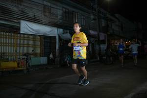 BIB: 4097
                            <button type="button" onclick="openModal(26217107)" class="btn btn-primary btn-sm float-right btn-popup" data-toggle="modal" data-target=".modal-high-quality">
                        <i class="fas fa-shopping-cart"></i> Add to Cart
                    </button>
                                            <button type="button" onclick="isThisMe(26217107, true)" class="btn btn-success btn-sm float-right btn-popup btn-isme hidden" data-toggle="tooltip" data-placement="bottom" title="นี่คือรูปของคุณใช่ไหม คลิกที่นี่เพื่อเอาเข้าอัลบั้ม">
                        <i class="fas fa-plus"></i> Add to album
                    </button>
                    <button type="button" onclick="isThisMe(26217107, false)" class="btn btn-warning btn-sm float-right btn-popup btn-isnotme hidden">
                        <i class="fas fa-ban"></i> Remove from album
                    </button>