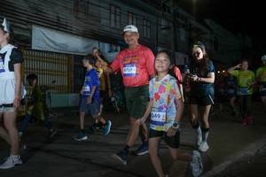 BIB: 4757, 049
                            <button type="button" onclick="openModal(26218062)" class="btn btn-primary btn-sm float-right btn-popup" data-toggle="modal" data-target=".modal-high-quality">
                        <i class="fas fa-shopping-cart"></i> Add to Cart
                    </button>
                                            <button type="button" onclick="isThisMe(26218062, true)" class="btn btn-success btn-sm float-right btn-popup btn-isme hidden" data-toggle="tooltip" data-placement="bottom" title="นี่คือรูปของคุณใช่ไหม คลิกที่นี่เพื่อเอาเข้าอัลบั้ม">
                        <i class="fas fa-plus"></i> Add to album
                    </button>
                    <button type="button" onclick="isThisMe(26218062, false)" class="btn btn-warning btn-sm float-right btn-popup btn-isnotme hidden">
                        <i class="fas fa-ban"></i> Remove from album
                    </button>