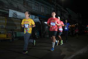 BIB: 389, 4929, 13034
                            <button type="button" onclick="openModal(26216484)" class="btn btn-primary btn-sm float-right btn-popup" data-toggle="modal" data-target=".modal-high-quality">
                        <i class="fas fa-shopping-cart"></i> Add to Cart
                    </button>
                                            <button type="button" onclick="isThisMe(26216484, true)" class="btn btn-success btn-sm float-right btn-popup btn-isme hidden" data-toggle="tooltip" data-placement="bottom" title="นี่คือรูปของคุณใช่ไหม คลิกที่นี่เพื่อเอาเข้าอัลบั้ม">
                        <i class="fas fa-plus"></i> Add to album
                    </button>
                    <button type="button" onclick="isThisMe(26216484, false)" class="btn btn-warning btn-sm float-right btn-popup btn-isnotme hidden">
                        <i class="fas fa-ban"></i> Remove from album
                    </button>