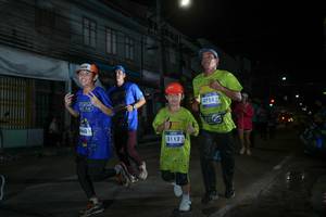 BIB: 3112, 3755
                            <button type="button" onclick="openModal(26217066)" class="btn btn-primary btn-sm float-right btn-popup" data-toggle="modal" data-target=".modal-high-quality">
                        <i class="fas fa-shopping-cart"></i> Add to Cart
                    </button>
                                            <button type="button" onclick="isThisMe(26217066, true)" class="btn btn-success btn-sm float-right btn-popup btn-isme hidden" data-toggle="tooltip" data-placement="bottom" title="นี่คือรูปของคุณใช่ไหม คลิกที่นี่เพื่อเอาเข้าอัลบั้ม">
                        <i class="fas fa-plus"></i> Add to album
                    </button>
                    <button type="button" onclick="isThisMe(26217066, false)" class="btn btn-warning btn-sm float-right btn-popup btn-isnotme hidden">
                        <i class="fas fa-ban"></i> Remove from album
                    </button>