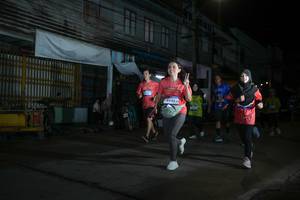 BIB: 4931
                            <button type="button" onclick="openModal(26218254)" class="btn btn-primary btn-sm float-right btn-popup" data-toggle="modal" data-target=".modal-high-quality">
                        <i class="fas fa-shopping-cart"></i> Add to Cart
                    </button>
                                            <button type="button" onclick="isThisMe(26218254, true)" class="btn btn-success btn-sm float-right btn-popup btn-isme hidden" data-toggle="tooltip" data-placement="bottom" title="นี่คือรูปของคุณใช่ไหม คลิกที่นี่เพื่อเอาเข้าอัลบั้ม">
                        <i class="fas fa-plus"></i> Add to album
                    </button>
                    <button type="button" onclick="isThisMe(26218254, false)" class="btn btn-warning btn-sm float-right btn-popup btn-isnotme hidden">
                        <i class="fas fa-ban"></i> Remove from album
                    </button>