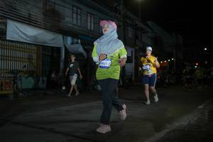 BIB: 3831
                            <button type="button" onclick="openModal(26218723)" class="btn btn-primary btn-sm float-right btn-popup" data-toggle="modal" data-target=".modal-high-quality">
                        <i class="fas fa-shopping-cart"></i> Add to Cart
                    </button>
                                            <button type="button" onclick="isThisMe(26218723, true)" class="btn btn-success btn-sm float-right btn-popup btn-isme hidden" data-toggle="tooltip" data-placement="bottom" title="นี่คือรูปของคุณใช่ไหม คลิกที่นี่เพื่อเอาเข้าอัลบั้ม">
                        <i class="fas fa-plus"></i> Add to album
                    </button>
                    <button type="button" onclick="isThisMe(26218723, false)" class="btn btn-warning btn-sm float-right btn-popup btn-isnotme hidden">
                        <i class="fas fa-ban"></i> Remove from album
                    </button>