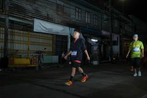 BIB: 3995, 40341
                            <button type="button" onclick="openModal(26218746)" class="btn btn-primary btn-sm float-right btn-popup" data-toggle="modal" data-target=".modal-high-quality">
                        <i class="fas fa-shopping-cart"></i> Add to Cart
                    </button>
                                            <button type="button" onclick="isThisMe(26218746, true)" class="btn btn-success btn-sm float-right btn-popup btn-isme hidden" data-toggle="tooltip" data-placement="bottom" title="นี่คือรูปของคุณใช่ไหม คลิกที่นี่เพื่อเอาเข้าอัลบั้ม">
                        <i class="fas fa-plus"></i> Add to album
                    </button>
                    <button type="button" onclick="isThisMe(26218746, false)" class="btn btn-warning btn-sm float-right btn-popup btn-isnotme hidden">
                        <i class="fas fa-ban"></i> Remove from album
                    </button>