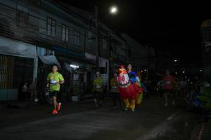 BIB: 
                            <button type="button" onclick="openModal(26218400)" class="btn btn-primary btn-sm float-right btn-popup" data-toggle="modal" data-target=".modal-high-quality">
                        <i class="fas fa-shopping-cart"></i> Add to Cart
                    </button>
                                            <button type="button" onclick="isThisMe(26218400, true)" class="btn btn-success btn-sm float-right btn-popup btn-isme hidden" data-toggle="tooltip" data-placement="bottom" title="นี่คือรูปของคุณใช่ไหม คลิกที่นี่เพื่อเอาเข้าอัลบั้ม">
                        <i class="fas fa-plus"></i> Add to album
                    </button>
                    <button type="button" onclick="isThisMe(26218400, false)" class="btn btn-warning btn-sm float-right btn-popup btn-isnotme hidden">
                        <i class="fas fa-ban"></i> Remove from album
                    </button>