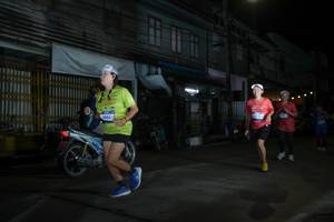 BIB: 4482, 370
                            <button type="button" onclick="openModal(26217681)" class="btn btn-primary btn-sm float-right btn-popup" data-toggle="modal" data-target=".modal-high-quality">
                        <i class="fas fa-shopping-cart"></i> Add to Cart
                    </button>
                                            <button type="button" onclick="isThisMe(26217681, true)" class="btn btn-success btn-sm float-right btn-popup btn-isme hidden" data-toggle="tooltip" data-placement="bottom" title="นี่คือรูปของคุณใช่ไหม คลิกที่นี่เพื่อเอาเข้าอัลบั้ม">
                        <i class="fas fa-plus"></i> Add to album
                    </button>
                    <button type="button" onclick="isThisMe(26217681, false)" class="btn btn-warning btn-sm float-right btn-popup btn-isnotme hidden">
                        <i class="fas fa-ban"></i> Remove from album
                    </button>