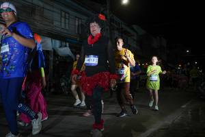 BIB: 2731, 4015, 3104
                            <button type="button" onclick="openModal(26218663)" class="btn btn-primary btn-sm float-right btn-popup" data-toggle="modal" data-target=".modal-high-quality">
                        <i class="fas fa-shopping-cart"></i> Add to Cart
                    </button>
                                            <button type="button" onclick="isThisMe(26218663, true)" class="btn btn-success btn-sm float-right btn-popup btn-isme hidden" data-toggle="tooltip" data-placement="bottom" title="นี่คือรูปของคุณใช่ไหม คลิกที่นี่เพื่อเอาเข้าอัลบั้ม">
                        <i class="fas fa-plus"></i> Add to album
                    </button>
                    <button type="button" onclick="isThisMe(26218663, false)" class="btn btn-warning btn-sm float-right btn-popup btn-isnotme hidden">
                        <i class="fas fa-ban"></i> Remove from album
                    </button>