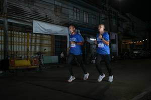 BIB: 161
                            <button type="button" onclick="openModal(26216347)" class="btn btn-primary btn-sm float-right btn-popup" data-toggle="modal" data-target=".modal-high-quality">
                        <i class="fas fa-shopping-cart"></i> Add to Cart
                    </button>
                                            <button type="button" onclick="isThisMe(26216347, true)" class="btn btn-success btn-sm float-right btn-popup btn-isme hidden" data-toggle="tooltip" data-placement="bottom" title="นี่คือรูปของคุณใช่ไหม คลิกที่นี่เพื่อเอาเข้าอัลบั้ม">
                        <i class="fas fa-plus"></i> Add to album
                    </button>
                    <button type="button" onclick="isThisMe(26216347, false)" class="btn btn-warning btn-sm float-right btn-popup btn-isnotme hidden">
                        <i class="fas fa-ban"></i> Remove from album
                    </button>