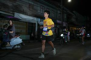 BIB: 4088
                            <button type="button" onclick="openModal(26217031)" class="btn btn-primary btn-sm float-right btn-popup" data-toggle="modal" data-target=".modal-high-quality">
                        <i class="fas fa-shopping-cart"></i> Add to Cart
                    </button>
                                            <button type="button" onclick="isThisMe(26217031, true)" class="btn btn-success btn-sm float-right btn-popup btn-isme hidden" data-toggle="tooltip" data-placement="bottom" title="นี่คือรูปของคุณใช่ไหม คลิกที่นี่เพื่อเอาเข้าอัลบั้ม">
                        <i class="fas fa-plus"></i> Add to album
                    </button>
                    <button type="button" onclick="isThisMe(26217031, false)" class="btn btn-warning btn-sm float-right btn-popup btn-isnotme hidden">
                        <i class="fas fa-ban"></i> Remove from album
                    </button>