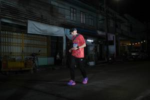 BIB: 675
                            <button type="button" onclick="openModal(26216926)" class="btn btn-primary btn-sm float-right btn-popup" data-toggle="modal" data-target=".modal-high-quality">
                        <i class="fas fa-shopping-cart"></i> Add to Cart
                    </button>
                                            <button type="button" onclick="isThisMe(26216926, true)" class="btn btn-success btn-sm float-right btn-popup btn-isme hidden" data-toggle="tooltip" data-placement="bottom" title="นี่คือรูปของคุณใช่ไหม คลิกที่นี่เพื่อเอาเข้าอัลบั้ม">
                        <i class="fas fa-plus"></i> Add to album
                    </button>
                    <button type="button" onclick="isThisMe(26216926, false)" class="btn btn-warning btn-sm float-right btn-popup btn-isnotme hidden">
                        <i class="fas fa-ban"></i> Remove from album
                    </button>