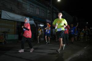 BIB: 4500
                            <button type="button" onclick="openModal(26218679)" class="btn btn-primary btn-sm float-right btn-popup" data-toggle="modal" data-target=".modal-high-quality">
                        <i class="fas fa-shopping-cart"></i> Add to Cart
                    </button>
                                            <button type="button" onclick="isThisMe(26218679, true)" class="btn btn-success btn-sm float-right btn-popup btn-isme hidden" data-toggle="tooltip" data-placement="bottom" title="นี่คือรูปของคุณใช่ไหม คลิกที่นี่เพื่อเอาเข้าอัลบั้ม">
                        <i class="fas fa-plus"></i> Add to album
                    </button>
                    <button type="button" onclick="isThisMe(26218679, false)" class="btn btn-warning btn-sm float-right btn-popup btn-isnotme hidden">
                        <i class="fas fa-ban"></i> Remove from album
                    </button>