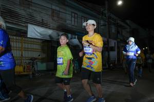 BIB: 585, 3657, 019
                            <button type="button" onclick="openModal(26219055)" class="btn btn-primary btn-sm float-right btn-popup" data-toggle="modal" data-target=".modal-high-quality">
                        <i class="fas fa-shopping-cart"></i> Add to Cart
                    </button>
                                            <button type="button" onclick="isThisMe(26219055, true)" class="btn btn-success btn-sm float-right btn-popup btn-isme hidden" data-toggle="tooltip" data-placement="bottom" title="นี่คือรูปของคุณใช่ไหม คลิกที่นี่เพื่อเอาเข้าอัลบั้ม">
                        <i class="fas fa-plus"></i> Add to album
                    </button>
                    <button type="button" onclick="isThisMe(26219055, false)" class="btn btn-warning btn-sm float-right btn-popup btn-isnotme hidden">
                        <i class="fas fa-ban"></i> Remove from album
                    </button>