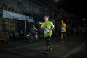 BIB: 4497
                            <button type="button" onclick="openModal(26217104)" class="btn btn-primary btn-sm float-right btn-popup" data-toggle="modal" data-target=".modal-high-quality">
                        <i class="fas fa-shopping-cart"></i> Add to Cart
                    </button>
                                            <button type="button" onclick="isThisMe(26217104, true)" class="btn btn-success btn-sm float-right btn-popup btn-isme hidden" data-toggle="tooltip" data-placement="bottom" title="นี่คือรูปของคุณใช่ไหม คลิกที่นี่เพื่อเอาเข้าอัลบั้ม">
                        <i class="fas fa-plus"></i> Add to album
                    </button>
                    <button type="button" onclick="isThisMe(26217104, false)" class="btn btn-warning btn-sm float-right btn-popup btn-isnotme hidden">
                        <i class="fas fa-ban"></i> Remove from album
                    </button>