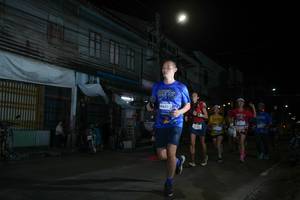 BIB: 4631
                            <button type="button" onclick="openModal(26216773)" class="btn btn-primary btn-sm float-right btn-popup" data-toggle="modal" data-target=".modal-high-quality">
                        <i class="fas fa-shopping-cart"></i> Add to Cart
                    </button>
                                            <button type="button" onclick="isThisMe(26216773, true)" class="btn btn-success btn-sm float-right btn-popup btn-isme hidden" data-toggle="tooltip" data-placement="bottom" title="นี่คือรูปของคุณใช่ไหม คลิกที่นี่เพื่อเอาเข้าอัลบั้ม">
                        <i class="fas fa-plus"></i> Add to album
                    </button>
                    <button type="button" onclick="isThisMe(26216773, false)" class="btn btn-warning btn-sm float-right btn-popup btn-isnotme hidden">
                        <i class="fas fa-ban"></i> Remove from album
                    </button>