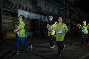 BIB: 2211, 4798, 45652
                            <button type="button" onclick="openModal(26218464)" class="btn btn-primary btn-sm float-right btn-popup" data-toggle="modal" data-target=".modal-high-quality">
                        <i class="fas fa-shopping-cart"></i> Add to Cart
                    </button>
                                            <button type="button" onclick="isThisMe(26218464, true)" class="btn btn-success btn-sm float-right btn-popup btn-isme hidden" data-toggle="tooltip" data-placement="bottom" title="นี่คือรูปของคุณใช่ไหม คลิกที่นี่เพื่อเอาเข้าอัลบั้ม">
                        <i class="fas fa-plus"></i> Add to album
                    </button>
                    <button type="button" onclick="isThisMe(26218464, false)" class="btn btn-warning btn-sm float-right btn-popup btn-isnotme hidden">
                        <i class="fas fa-ban"></i> Remove from album
                    </button>