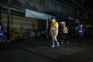 BIB: 4800
                            <button type="button" onclick="openModal(26218371)" class="btn btn-primary btn-sm float-right btn-popup" data-toggle="modal" data-target=".modal-high-quality">
                        <i class="fas fa-shopping-cart"></i> Add to Cart
                    </button>
                                            <button type="button" onclick="isThisMe(26218371, true)" class="btn btn-success btn-sm float-right btn-popup btn-isme hidden" data-toggle="tooltip" data-placement="bottom" title="นี่คือรูปของคุณใช่ไหม คลิกที่นี่เพื่อเอาเข้าอัลบั้ม">
                        <i class="fas fa-plus"></i> Add to album
                    </button>
                    <button type="button" onclick="isThisMe(26218371, false)" class="btn btn-warning btn-sm float-right btn-popup btn-isnotme hidden">
                        <i class="fas fa-ban"></i> Remove from album
                    </button>