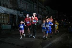 BIB: 4694, 31763, 877, 3286
                            <button type="button" onclick="openModal(26217521)" class="btn btn-primary btn-sm float-right btn-popup" data-toggle="modal" data-target=".modal-high-quality">
                        <i class="fas fa-shopping-cart"></i> Add to Cart
                    </button>
                                            <button type="button" onclick="isThisMe(26217521, true)" class="btn btn-success btn-sm float-right btn-popup btn-isme hidden" data-toggle="tooltip" data-placement="bottom" title="นี่คือรูปของคุณใช่ไหม คลิกที่นี่เพื่อเอาเข้าอัลบั้ม">
                        <i class="fas fa-plus"></i> Add to album
                    </button>
                    <button type="button" onclick="isThisMe(26217521, false)" class="btn btn-warning btn-sm float-right btn-popup btn-isnotme hidden">
                        <i class="fas fa-ban"></i> Remove from album
                    </button>