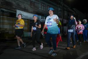 BIB: 3391, 4165, 3545
                            <button type="button" onclick="openModal(26218755)" class="btn btn-primary btn-sm float-right btn-popup" data-toggle="modal" data-target=".modal-high-quality">
                        <i class="fas fa-shopping-cart"></i> Add to Cart
                    </button>
                                            <button type="button" onclick="isThisMe(26218755, true)" class="btn btn-success btn-sm float-right btn-popup btn-isme hidden" data-toggle="tooltip" data-placement="bottom" title="นี่คือรูปของคุณใช่ไหม คลิกที่นี่เพื่อเอาเข้าอัลบั้ม">
                        <i class="fas fa-plus"></i> Add to album
                    </button>
                    <button type="button" onclick="isThisMe(26218755, false)" class="btn btn-warning btn-sm float-right btn-popup btn-isnotme hidden">
                        <i class="fas fa-ban"></i> Remove from album
                    </button>