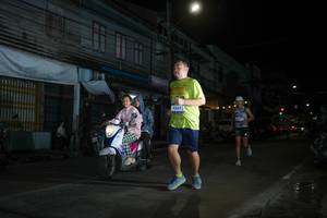 BIB: 4262
                            <button type="button" onclick="openModal(26217038)" class="btn btn-primary btn-sm float-right btn-popup" data-toggle="modal" data-target=".modal-high-quality">
                        <i class="fas fa-shopping-cart"></i> Add to Cart
                    </button>
                                            <button type="button" onclick="isThisMe(26217038, true)" class="btn btn-success btn-sm float-right btn-popup btn-isme hidden" data-toggle="tooltip" data-placement="bottom" title="นี่คือรูปของคุณใช่ไหม คลิกที่นี่เพื่อเอาเข้าอัลบั้ม">
                        <i class="fas fa-plus"></i> Add to album
                    </button>
                    <button type="button" onclick="isThisMe(26217038, false)" class="btn btn-warning btn-sm float-right btn-popup btn-isnotme hidden">
                        <i class="fas fa-ban"></i> Remove from album
                    </button>