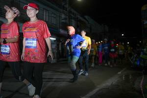 BIB: 236, 3460
                            <button type="button" onclick="openModal(26218661)" class="btn btn-primary btn-sm float-right btn-popup" data-toggle="modal" data-target=".modal-high-quality">
                        <i class="fas fa-shopping-cart"></i> Add to Cart
                    </button>
                                            <button type="button" onclick="isThisMe(26218661, true)" class="btn btn-success btn-sm float-right btn-popup btn-isme hidden" data-toggle="tooltip" data-placement="bottom" title="นี่คือรูปของคุณใช่ไหม คลิกที่นี่เพื่อเอาเข้าอัลบั้ม">
                        <i class="fas fa-plus"></i> Add to album
                    </button>
                    <button type="button" onclick="isThisMe(26218661, false)" class="btn btn-warning btn-sm float-right btn-popup btn-isnotme hidden">
                        <i class="fas fa-ban"></i> Remove from album
                    </button>