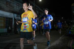 BIB: 4532, 5471, 4562
                            <button type="button" onclick="openModal(26217147)" class="btn btn-primary btn-sm float-right btn-popup" data-toggle="modal" data-target=".modal-high-quality">
                        <i class="fas fa-shopping-cart"></i> Add to Cart
                    </button>
                                            <button type="button" onclick="isThisMe(26217147, true)" class="btn btn-success btn-sm float-right btn-popup btn-isme hidden" data-toggle="tooltip" data-placement="bottom" title="นี่คือรูปของคุณใช่ไหม คลิกที่นี่เพื่อเอาเข้าอัลบั้ม">
                        <i class="fas fa-plus"></i> Add to album
                    </button>
                    <button type="button" onclick="isThisMe(26217147, false)" class="btn btn-warning btn-sm float-right btn-popup btn-isnotme hidden">
                        <i class="fas fa-ban"></i> Remove from album
                    </button>