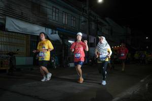 BIB: 378, 4041
                            <button type="button" onclick="openModal(26218121)" class="btn btn-primary btn-sm float-right btn-popup" data-toggle="modal" data-target=".modal-high-quality">
                        <i class="fas fa-shopping-cart"></i> Add to Cart
                    </button>
                                            <button type="button" onclick="isThisMe(26218121, true)" class="btn btn-success btn-sm float-right btn-popup btn-isme hidden" data-toggle="tooltip" data-placement="bottom" title="นี่คือรูปของคุณใช่ไหม คลิกที่นี่เพื่อเอาเข้าอัลบั้ม">
                        <i class="fas fa-plus"></i> Add to album
                    </button>
                    <button type="button" onclick="isThisMe(26218121, false)" class="btn btn-warning btn-sm float-right btn-popup btn-isnotme hidden">
                        <i class="fas fa-ban"></i> Remove from album
                    </button>