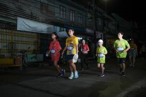 BIB: 309
                            <button type="button" onclick="openModal(26217898)" class="btn btn-primary btn-sm float-right btn-popup" data-toggle="modal" data-target=".modal-high-quality">
                        <i class="fas fa-shopping-cart"></i> Add to Cart
                    </button>
                                            <button type="button" onclick="isThisMe(26217898, true)" class="btn btn-success btn-sm float-right btn-popup btn-isme hidden" data-toggle="tooltip" data-placement="bottom" title="นี่คือรูปของคุณใช่ไหม คลิกที่นี่เพื่อเอาเข้าอัลบั้ม">
                        <i class="fas fa-plus"></i> Add to album
                    </button>
                    <button type="button" onclick="isThisMe(26217898, false)" class="btn btn-warning btn-sm float-right btn-popup btn-isnotme hidden">
                        <i class="fas fa-ban"></i> Remove from album
                    </button>