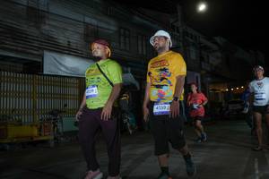 BIB: 239, 4807, 4250
                            <button type="button" onclick="openModal(26219373)" class="btn btn-primary btn-sm float-right btn-popup" data-toggle="modal" data-target=".modal-high-quality">
                        <i class="fas fa-shopping-cart"></i> Add to Cart
                    </button>
                                            <button type="button" onclick="isThisMe(26219373, true)" class="btn btn-success btn-sm float-right btn-popup btn-isme hidden" data-toggle="tooltip" data-placement="bottom" title="นี่คือรูปของคุณใช่ไหม คลิกที่นี่เพื่อเอาเข้าอัลบั้ม">
                        <i class="fas fa-plus"></i> Add to album
                    </button>
                    <button type="button" onclick="isThisMe(26219373, false)" class="btn btn-warning btn-sm float-right btn-popup btn-isnotme hidden">
                        <i class="fas fa-ban"></i> Remove from album
                    </button>