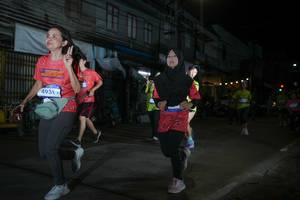 BIB: 4931
                            <button type="button" onclick="openModal(26218255)" class="btn btn-primary btn-sm float-right btn-popup" data-toggle="modal" data-target=".modal-high-quality">
                        <i class="fas fa-shopping-cart"></i> Add to Cart
                    </button>
                                            <button type="button" onclick="isThisMe(26218255, true)" class="btn btn-success btn-sm float-right btn-popup btn-isme hidden" data-toggle="tooltip" data-placement="bottom" title="นี่คือรูปของคุณใช่ไหม คลิกที่นี่เพื่อเอาเข้าอัลบั้ม">
                        <i class="fas fa-plus"></i> Add to album
                    </button>
                    <button type="button" onclick="isThisMe(26218255, false)" class="btn btn-warning btn-sm float-right btn-popup btn-isnotme hidden">
                        <i class="fas fa-ban"></i> Remove from album
                    </button>