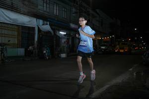 BIB: 3195
                            <button type="button" onclick="openModal(26216552)" class="btn btn-primary btn-sm float-right btn-popup" data-toggle="modal" data-target=".modal-high-quality">
                        <i class="fas fa-shopping-cart"></i> Add to Cart
                    </button>
                                            <button type="button" onclick="isThisMe(26216552, true)" class="btn btn-success btn-sm float-right btn-popup btn-isme hidden" data-toggle="tooltip" data-placement="bottom" title="นี่คือรูปของคุณใช่ไหม คลิกที่นี่เพื่อเอาเข้าอัลบั้ม">
                        <i class="fas fa-plus"></i> Add to album
                    </button>
                    <button type="button" onclick="isThisMe(26216552, false)" class="btn btn-warning btn-sm float-right btn-popup btn-isnotme hidden">
                        <i class="fas fa-ban"></i> Remove from album
                    </button>