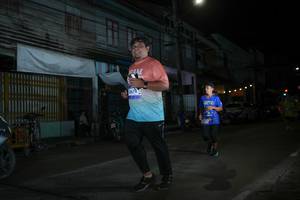 BIB: 3674
                            <button type="button" onclick="openModal(26217091)" class="btn btn-primary btn-sm float-right btn-popup" data-toggle="modal" data-target=".modal-high-quality">
                        <i class="fas fa-shopping-cart"></i> Add to Cart
                    </button>
                                            <button type="button" onclick="isThisMe(26217091, true)" class="btn btn-success btn-sm float-right btn-popup btn-isme hidden" data-toggle="tooltip" data-placement="bottom" title="นี่คือรูปของคุณใช่ไหม คลิกที่นี่เพื่อเอาเข้าอัลบั้ม">
                        <i class="fas fa-plus"></i> Add to album
                    </button>
                    <button type="button" onclick="isThisMe(26217091, false)" class="btn btn-warning btn-sm float-right btn-popup btn-isnotme hidden">
                        <i class="fas fa-ban"></i> Remove from album
                    </button>