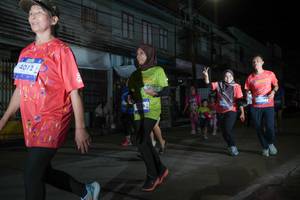 BIB: 4012
                            <button type="button" onclick="openModal(26218997)" class="btn btn-primary btn-sm float-right btn-popup" data-toggle="modal" data-target=".modal-high-quality">
                        <i class="fas fa-shopping-cart"></i> Add to Cart
                    </button>
                                            <button type="button" onclick="isThisMe(26218997, true)" class="btn btn-success btn-sm float-right btn-popup btn-isme hidden" data-toggle="tooltip" data-placement="bottom" title="นี่คือรูปของคุณใช่ไหม คลิกที่นี่เพื่อเอาเข้าอัลบั้ม">
                        <i class="fas fa-plus"></i> Add to album
                    </button>
                    <button type="button" onclick="isThisMe(26218997, false)" class="btn btn-warning btn-sm float-right btn-popup btn-isnotme hidden">
                        <i class="fas fa-ban"></i> Remove from album
                    </button>