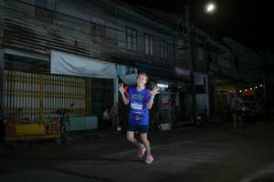 BIB: 3256
                            <button type="button" onclick="openModal(26218475)" class="btn btn-primary btn-sm float-right btn-popup" data-toggle="modal" data-target=".modal-high-quality">
                        <i class="fas fa-shopping-cart"></i> Add to Cart
                    </button>
                                            <button type="button" onclick="isThisMe(26218475, true)" class="btn btn-success btn-sm float-right btn-popup btn-isme hidden" data-toggle="tooltip" data-placement="bottom" title="นี่คือรูปของคุณใช่ไหม คลิกที่นี่เพื่อเอาเข้าอัลบั้ม">
                        <i class="fas fa-plus"></i> Add to album
                    </button>
                    <button type="button" onclick="isThisMe(26218475, false)" class="btn btn-warning btn-sm float-right btn-popup btn-isnotme hidden">
                        <i class="fas fa-ban"></i> Remove from album
                    </button>