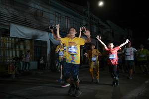 BIB: 406, 3170, 4332, 201
                            <button type="button" onclick="openModal(26217204)" class="btn btn-primary btn-sm float-right btn-popup" data-toggle="modal" data-target=".modal-high-quality">
                        <i class="fas fa-shopping-cart"></i> Add to Cart
                    </button>
                                            <button type="button" onclick="isThisMe(26217204, true)" class="btn btn-success btn-sm float-right btn-popup btn-isme hidden" data-toggle="tooltip" data-placement="bottom" title="นี่คือรูปของคุณใช่ไหม คลิกที่นี่เพื่อเอาเข้าอัลบั้ม">
                        <i class="fas fa-plus"></i> Add to album
                    </button>
                    <button type="button" onclick="isThisMe(26217204, false)" class="btn btn-warning btn-sm float-right btn-popup btn-isnotme hidden">
                        <i class="fas fa-ban"></i> Remove from album
                    </button>