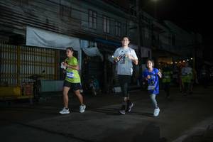 BIB: 3141
                            <button type="button" onclick="openModal(26217889)" class="btn btn-primary btn-sm float-right btn-popup" data-toggle="modal" data-target=".modal-high-quality">
                        <i class="fas fa-shopping-cart"></i> Add to Cart
                    </button>
                                            <button type="button" onclick="isThisMe(26217889, true)" class="btn btn-success btn-sm float-right btn-popup btn-isme hidden" data-toggle="tooltip" data-placement="bottom" title="นี่คือรูปของคุณใช่ไหม คลิกที่นี่เพื่อเอาเข้าอัลบั้ม">
                        <i class="fas fa-plus"></i> Add to album
                    </button>
                    <button type="button" onclick="isThisMe(26217889, false)" class="btn btn-warning btn-sm float-right btn-popup btn-isnotme hidden">
                        <i class="fas fa-ban"></i> Remove from album
                    </button>