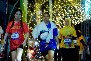 BIB: 3626, 3860
                            <button type="button" onclick="openModal(26238253)" class="btn btn-primary btn-sm float-right btn-popup" data-toggle="modal" data-target=".modal-high-quality">
                        <i class="fas fa-shopping-cart"></i> Add to Cart
                    </button>
                                            <button type="button" onclick="isThisMe(26238253, true)" class="btn btn-success btn-sm float-right btn-popup btn-isme hidden" data-toggle="tooltip" data-placement="bottom" title="นี่คือรูปของคุณใช่ไหม คลิกที่นี่เพื่อเอาเข้าอัลบั้ม">
                        <i class="fas fa-plus"></i> Add to album
                    </button>
                    <button type="button" onclick="isThisMe(26238253, false)" class="btn btn-warning btn-sm float-right btn-popup btn-isnotme hidden">
                        <i class="fas fa-ban"></i> Remove from album
                    </button>