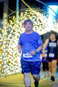 BIB: 4673
                            <button type="button" onclick="openModal(26240568)" class="btn btn-primary btn-sm float-right btn-popup" data-toggle="modal" data-target=".modal-high-quality">
                        <i class="fas fa-shopping-cart"></i> Add to Cart
                    </button>
                                            <button type="button" onclick="isThisMe(26240568, true)" class="btn btn-success btn-sm float-right btn-popup btn-isme hidden" data-toggle="tooltip" data-placement="bottom" title="นี่คือรูปของคุณใช่ไหม คลิกที่นี่เพื่อเอาเข้าอัลบั้ม">
                        <i class="fas fa-plus"></i> Add to album
                    </button>
                    <button type="button" onclick="isThisMe(26240568, false)" class="btn btn-warning btn-sm float-right btn-popup btn-isnotme hidden">
                        <i class="fas fa-ban"></i> Remove from album
                    </button>