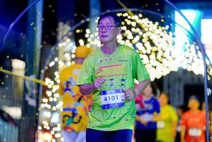 BIB: 4101
                            <button type="button" onclick="openModal(26238220)" class="btn btn-primary btn-sm float-right btn-popup" data-toggle="modal" data-target=".modal-high-quality">
                        <i class="fas fa-shopping-cart"></i> Add to Cart
                    </button>
                                            <button type="button" onclick="isThisMe(26238220, true)" class="btn btn-success btn-sm float-right btn-popup btn-isme hidden" data-toggle="tooltip" data-placement="bottom" title="นี่คือรูปของคุณใช่ไหม คลิกที่นี่เพื่อเอาเข้าอัลบั้ม">
                        <i class="fas fa-plus"></i> Add to album
                    </button>
                    <button type="button" onclick="isThisMe(26238220, false)" class="btn btn-warning btn-sm float-right btn-popup btn-isnotme hidden">
                        <i class="fas fa-ban"></i> Remove from album
                    </button>