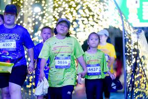 BIB: 4207, 3886, 4437
                            <button type="button" onclick="openModal(26239186)" class="btn btn-primary btn-sm float-right btn-popup" data-toggle="modal" data-target=".modal-high-quality">
                        <i class="fas fa-shopping-cart"></i> Add to Cart
                    </button>
                                            <button type="button" onclick="isThisMe(26239186, true)" class="btn btn-success btn-sm float-right btn-popup btn-isme hidden" data-toggle="tooltip" data-placement="bottom" title="นี่คือรูปของคุณใช่ไหม คลิกที่นี่เพื่อเอาเข้าอัลบั้ม">
                        <i class="fas fa-plus"></i> Add to album
                    </button>
                    <button type="button" onclick="isThisMe(26239186, false)" class="btn btn-warning btn-sm float-right btn-popup btn-isnotme hidden">
                        <i class="fas fa-ban"></i> Remove from album
                    </button>