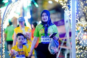 BIB: 3309
                            <button type="button" onclick="openModal(26237527)" class="btn btn-primary btn-sm float-right btn-popup" data-toggle="modal" data-target=".modal-high-quality">
                        <i class="fas fa-shopping-cart"></i> Add to Cart
                    </button>
                                            <button type="button" onclick="isThisMe(26237527, true)" class="btn btn-success btn-sm float-right btn-popup btn-isme hidden" data-toggle="tooltip" data-placement="bottom" title="นี่คือรูปของคุณใช่ไหม คลิกที่นี่เพื่อเอาเข้าอัลบั้ม">
                        <i class="fas fa-plus"></i> Add to album
                    </button>
                    <button type="button" onclick="isThisMe(26237527, false)" class="btn btn-warning btn-sm float-right btn-popup btn-isnotme hidden">
                        <i class="fas fa-ban"></i> Remove from album
                    </button>