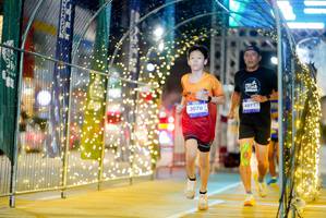 BIB: 3076, 4892
                            <button type="button" onclick="openModal(26241512)" class="btn btn-primary btn-sm float-right btn-popup" data-toggle="modal" data-target=".modal-high-quality">
                        <i class="fas fa-shopping-cart"></i> Add to Cart
                    </button>
                                            <button type="button" onclick="isThisMe(26241512, true)" class="btn btn-success btn-sm float-right btn-popup btn-isme hidden" data-toggle="tooltip" data-placement="bottom" title="นี่คือรูปของคุณใช่ไหม คลิกที่นี่เพื่อเอาเข้าอัลบั้ม">
                        <i class="fas fa-plus"></i> Add to album
                    </button>
                    <button type="button" onclick="isThisMe(26241512, false)" class="btn btn-warning btn-sm float-right btn-popup btn-isnotme hidden">
                        <i class="fas fa-ban"></i> Remove from album
                    </button>