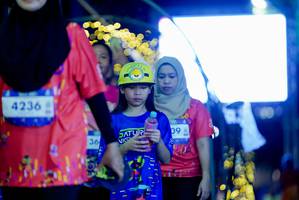 BIB: 4236
                            <button type="button" onclick="openModal(26237684)" class="btn btn-primary btn-sm float-right btn-popup" data-toggle="modal" data-target=".modal-high-quality">
                        <i class="fas fa-shopping-cart"></i> Add to Cart
                    </button>
                                            <button type="button" onclick="isThisMe(26237684, true)" class="btn btn-success btn-sm float-right btn-popup btn-isme hidden" data-toggle="tooltip" data-placement="bottom" title="นี่คือรูปของคุณใช่ไหม คลิกที่นี่เพื่อเอาเข้าอัลบั้ม">
                        <i class="fas fa-plus"></i> Add to album
                    </button>
                    <button type="button" onclick="isThisMe(26237684, false)" class="btn btn-warning btn-sm float-right btn-popup btn-isnotme hidden">
                        <i class="fas fa-ban"></i> Remove from album
                    </button>