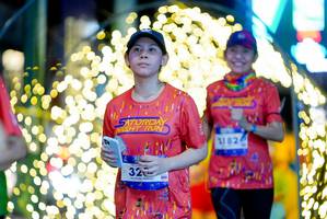 BIB: 1182
                            <button type="button" onclick="openModal(26239307)" class="btn btn-primary btn-sm float-right btn-popup" data-toggle="modal" data-target=".modal-high-quality">
                        <i class="fas fa-shopping-cart"></i> Add to Cart
                    </button>
                                            <button type="button" onclick="isThisMe(26239307, true)" class="btn btn-success btn-sm float-right btn-popup btn-isme hidden" data-toggle="tooltip" data-placement="bottom" title="นี่คือรูปของคุณใช่ไหม คลิกที่นี่เพื่อเอาเข้าอัลบั้ม">
                        <i class="fas fa-plus"></i> Add to album
                    </button>
                    <button type="button" onclick="isThisMe(26239307, false)" class="btn btn-warning btn-sm float-right btn-popup btn-isnotme hidden">
                        <i class="fas fa-ban"></i> Remove from album
                    </button>