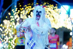 BIB: 3689
                            <button type="button" onclick="openModal(26240263)" class="btn btn-primary btn-sm float-right btn-popup" data-toggle="modal" data-target=".modal-high-quality">
                        <i class="fas fa-shopping-cart"></i> Add to Cart
                    </button>
                                            <button type="button" onclick="isThisMe(26240263, true)" class="btn btn-success btn-sm float-right btn-popup btn-isme hidden" data-toggle="tooltip" data-placement="bottom" title="นี่คือรูปของคุณใช่ไหม คลิกที่นี่เพื่อเอาเข้าอัลบั้ม">
                        <i class="fas fa-plus"></i> Add to album
                    </button>
                    <button type="button" onclick="isThisMe(26240263, false)" class="btn btn-warning btn-sm float-right btn-popup btn-isnotme hidden">
                        <i class="fas fa-ban"></i> Remove from album
                    </button>