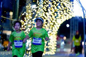 BIB: 3031, 3051
                            <button type="button" onclick="openModal(26237601)" class="btn btn-primary btn-sm float-right btn-popup" data-toggle="modal" data-target=".modal-high-quality">
                        <i class="fas fa-shopping-cart"></i> Add to Cart
                    </button>
                                            <button type="button" onclick="isThisMe(26237601, true)" class="btn btn-success btn-sm float-right btn-popup btn-isme hidden" data-toggle="tooltip" data-placement="bottom" title="นี่คือรูปของคุณใช่ไหม คลิกที่นี่เพื่อเอาเข้าอัลบั้ม">
                        <i class="fas fa-plus"></i> Add to album
                    </button>
                    <button type="button" onclick="isThisMe(26237601, false)" class="btn btn-warning btn-sm float-right btn-popup btn-isnotme hidden">
                        <i class="fas fa-ban"></i> Remove from album
                    </button>