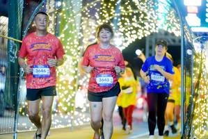 BIB: 3646, 3645, 35672
                            <button type="button" onclick="openModal(26239906)" class="btn btn-primary btn-sm float-right btn-popup" data-toggle="modal" data-target=".modal-high-quality">
                        <i class="fas fa-shopping-cart"></i> Add to Cart
                    </button>
                                            <button type="button" onclick="isThisMe(26239906, true)" class="btn btn-success btn-sm float-right btn-popup btn-isme hidden" data-toggle="tooltip" data-placement="bottom" title="นี่คือรูปของคุณใช่ไหม คลิกที่นี่เพื่อเอาเข้าอัลบั้ม">
                        <i class="fas fa-plus"></i> Add to album
                    </button>
                    <button type="button" onclick="isThisMe(26239906, false)" class="btn btn-warning btn-sm float-right btn-popup btn-isnotme hidden">
                        <i class="fas fa-ban"></i> Remove from album
                    </button>