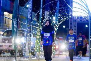 BIB: 4081, 3513
                            <button type="button" onclick="openModal(26237607)" class="btn btn-primary btn-sm float-right btn-popup" data-toggle="modal" data-target=".modal-high-quality">
                        <i class="fas fa-shopping-cart"></i> Add to Cart
                    </button>
                                            <button type="button" onclick="isThisMe(26237607, true)" class="btn btn-success btn-sm float-right btn-popup btn-isme hidden" data-toggle="tooltip" data-placement="bottom" title="นี่คือรูปของคุณใช่ไหม คลิกที่นี่เพื่อเอาเข้าอัลบั้ม">
                        <i class="fas fa-plus"></i> Add to album
                    </button>
                    <button type="button" onclick="isThisMe(26237607, false)" class="btn btn-warning btn-sm float-right btn-popup btn-isnotme hidden">
                        <i class="fas fa-ban"></i> Remove from album
                    </button>