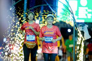 BIB: 3040, 3573
                            <button type="button" onclick="openModal(26238316)" class="btn btn-primary btn-sm float-right btn-popup" data-toggle="modal" data-target=".modal-high-quality">
                        <i class="fas fa-shopping-cart"></i> Add to Cart
                    </button>
                                            <button type="button" onclick="isThisMe(26238316, true)" class="btn btn-success btn-sm float-right btn-popup btn-isme hidden" data-toggle="tooltip" data-placement="bottom" title="นี่คือรูปของคุณใช่ไหม คลิกที่นี่เพื่อเอาเข้าอัลบั้ม">
                        <i class="fas fa-plus"></i> Add to album
                    </button>
                    <button type="button" onclick="isThisMe(26238316, false)" class="btn btn-warning btn-sm float-right btn-popup btn-isnotme hidden">
                        <i class="fas fa-ban"></i> Remove from album
                    </button>